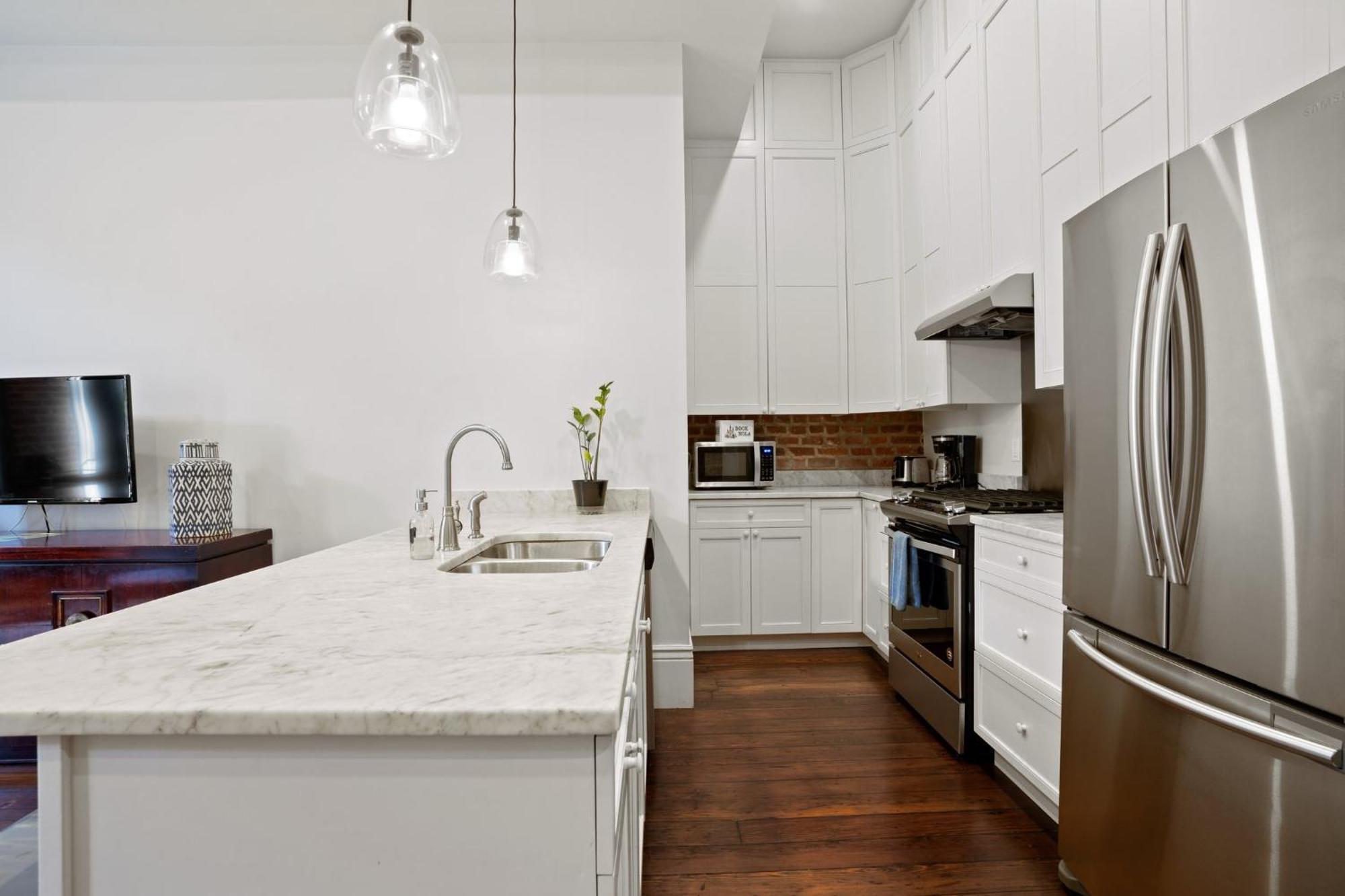 Hotel 4Br Gem On Gravier Close To Dining & Souvenirs Nueva Orleans Exterior foto