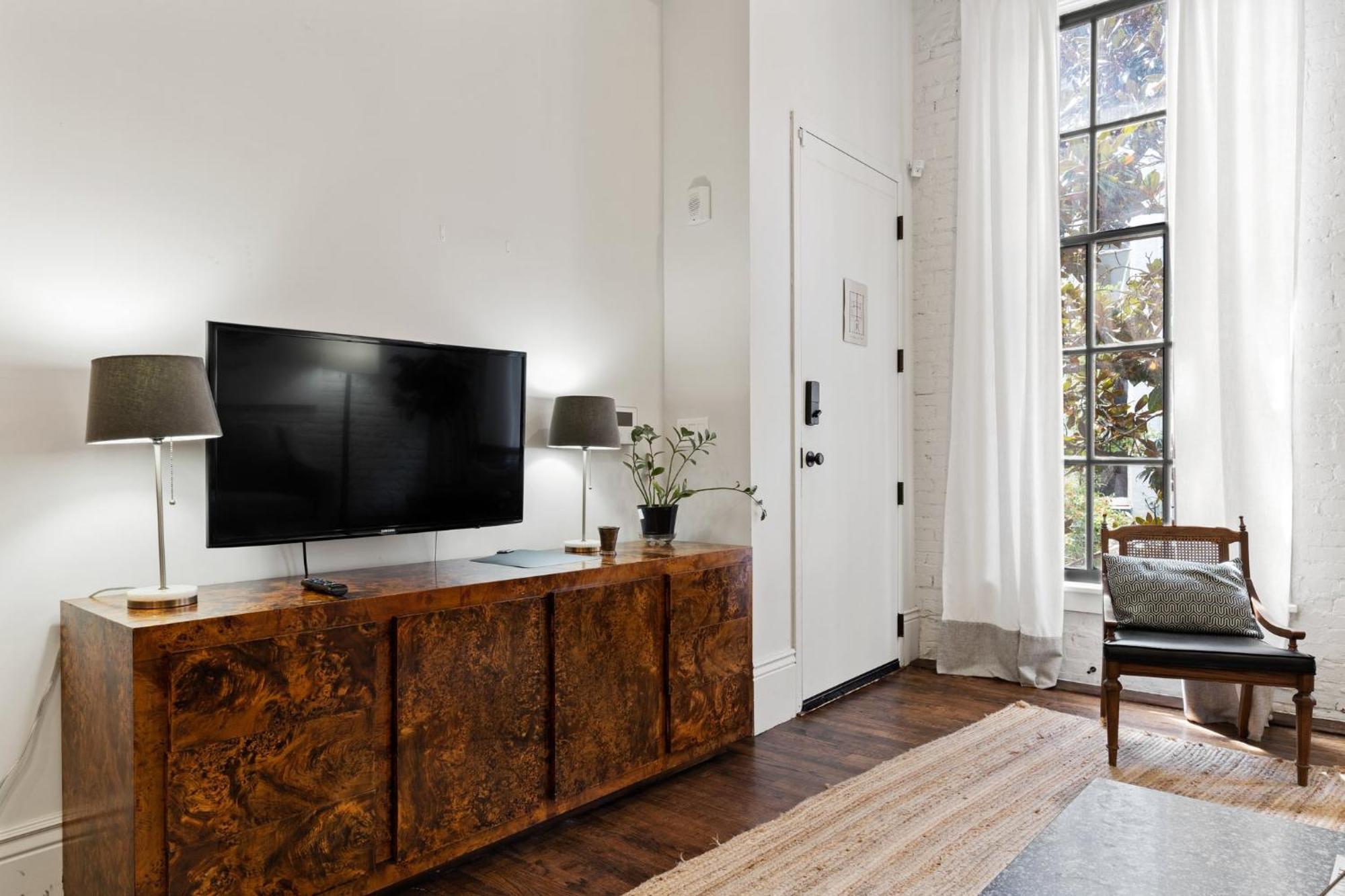 Hotel 4Br Gem On Gravier Close To Dining & Souvenirs Nueva Orleans Exterior foto